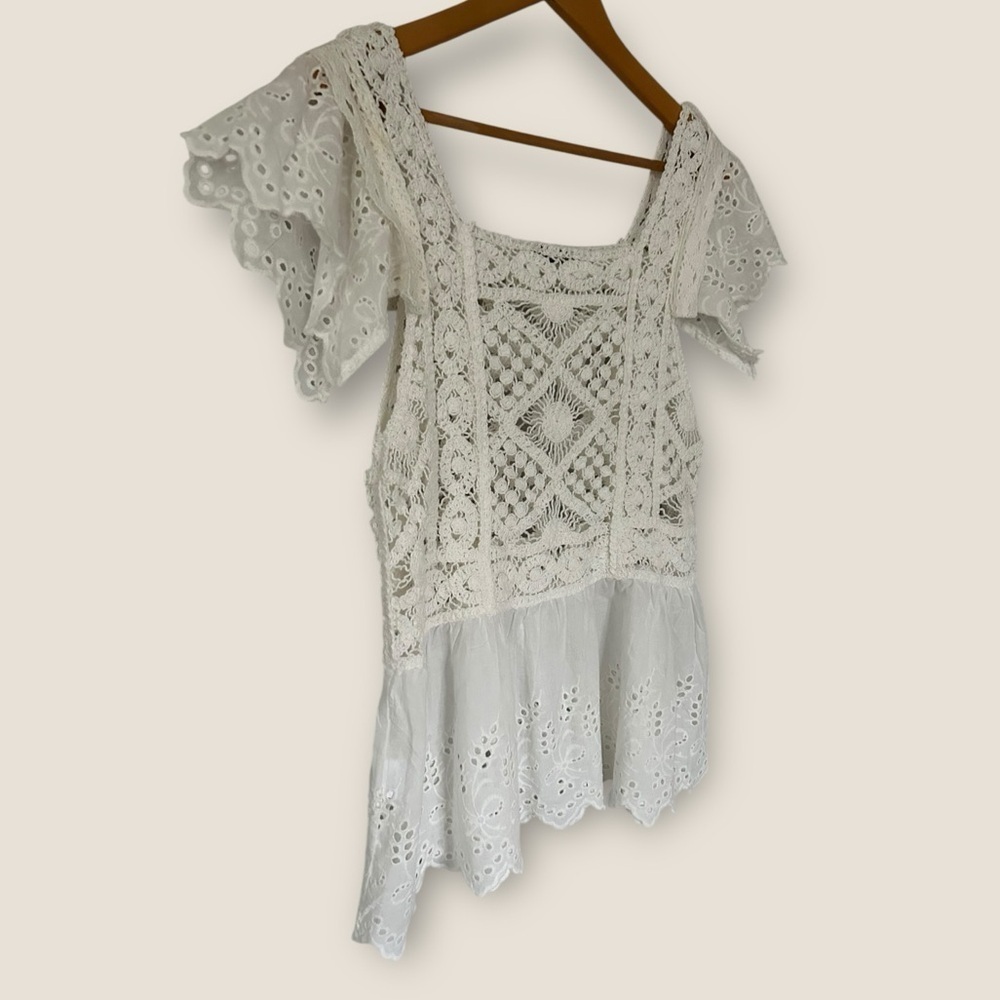 Klasiks Embroidered Eyelet Top - Picture 8 of 10